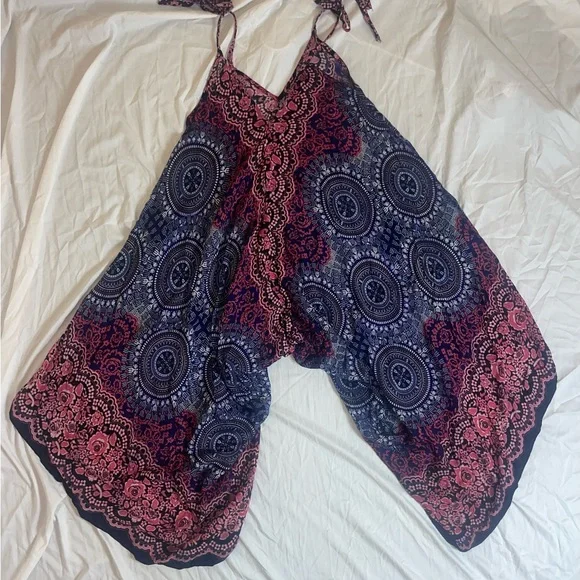 Bohemian Harem Jumpsuit / Romper 😍 - Picture 4 of 6